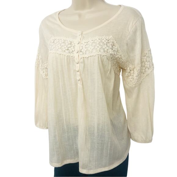 Cream Crochet Trim Henley Style Pop Over Top Scoop Neck Button Trim Loose fit - Picture 7 of 16